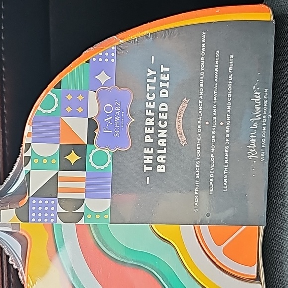 FAO SCHWARZ Fruit Stacker 5pc Wood Building Set New - Picture 6 of 9